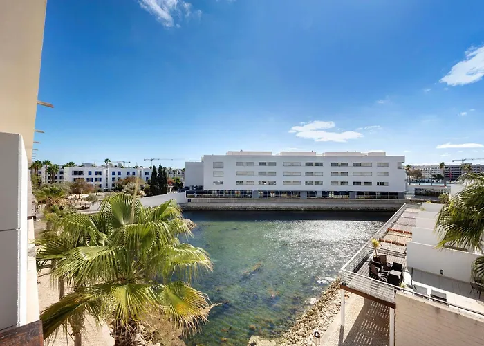 Blue Marine By * 拉哥斯